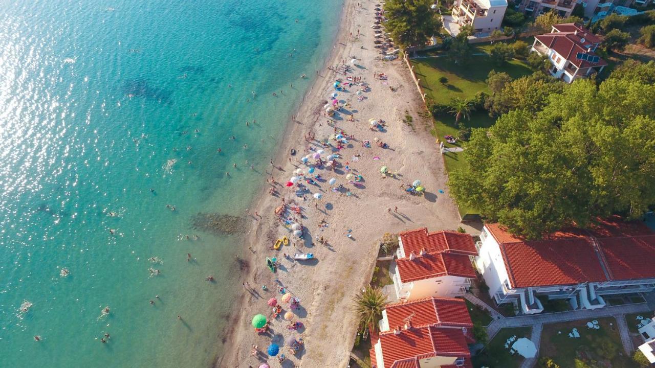 Aello Sea-Seafront Apartments Skala Fourkas Luaran gambar