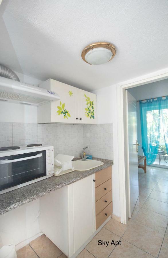 Aello Sea-Seafront Apartments Skala Fourkas Luaran gambar